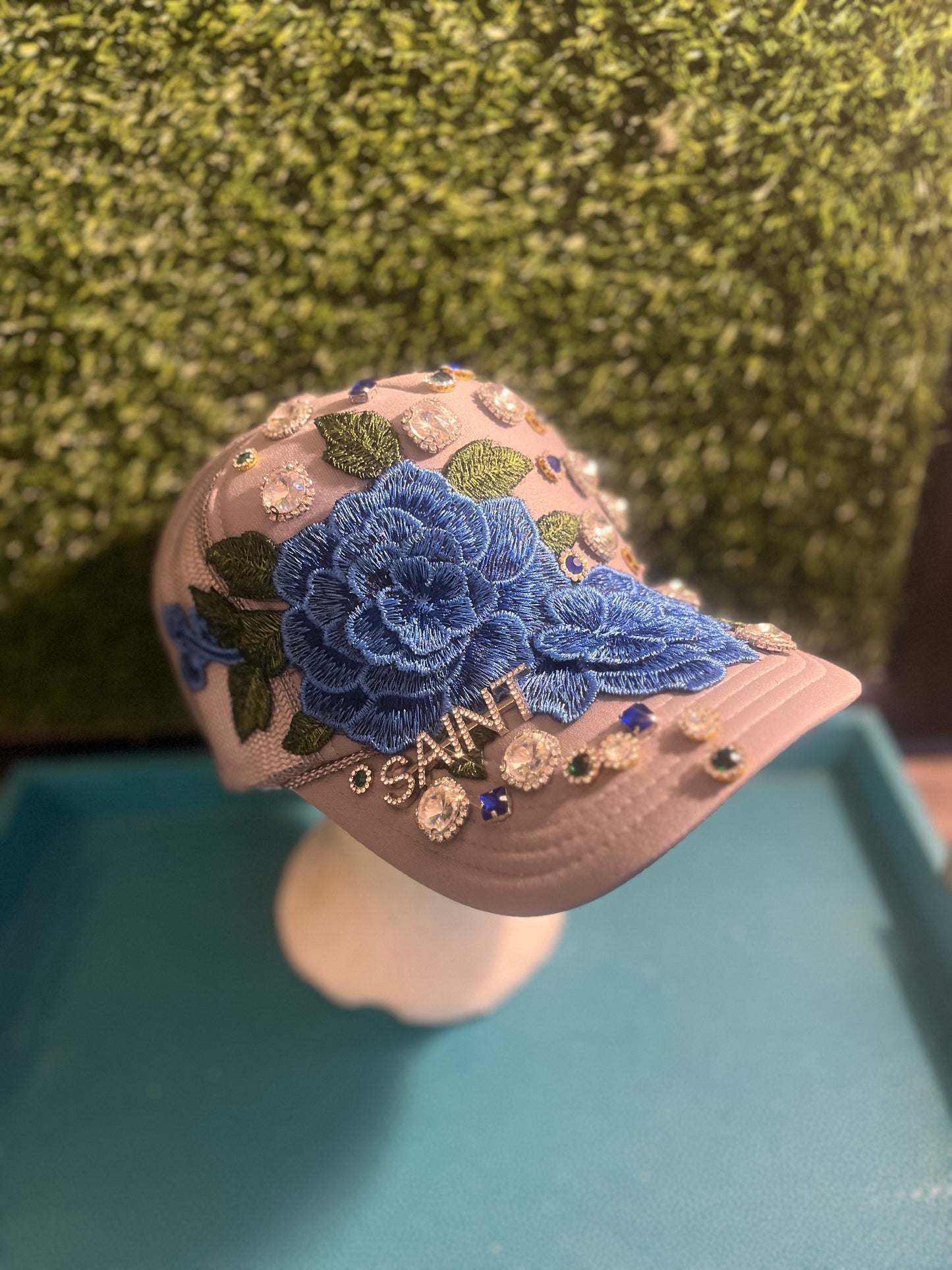 Diamonds and Florals trucker hats