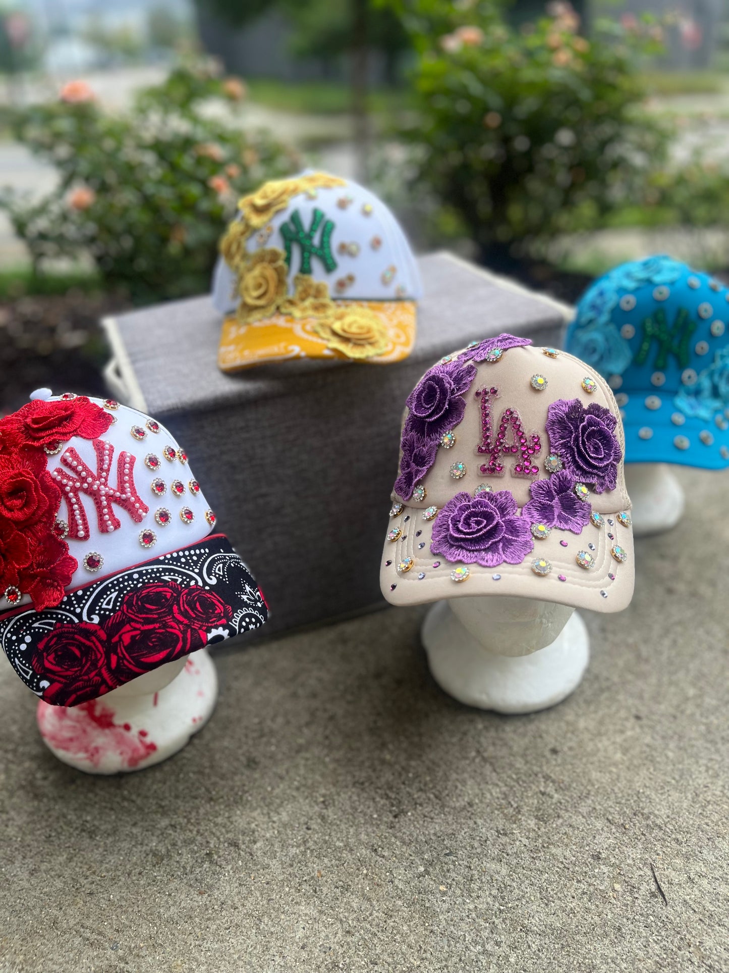 Diamonds and Florals trucker hats