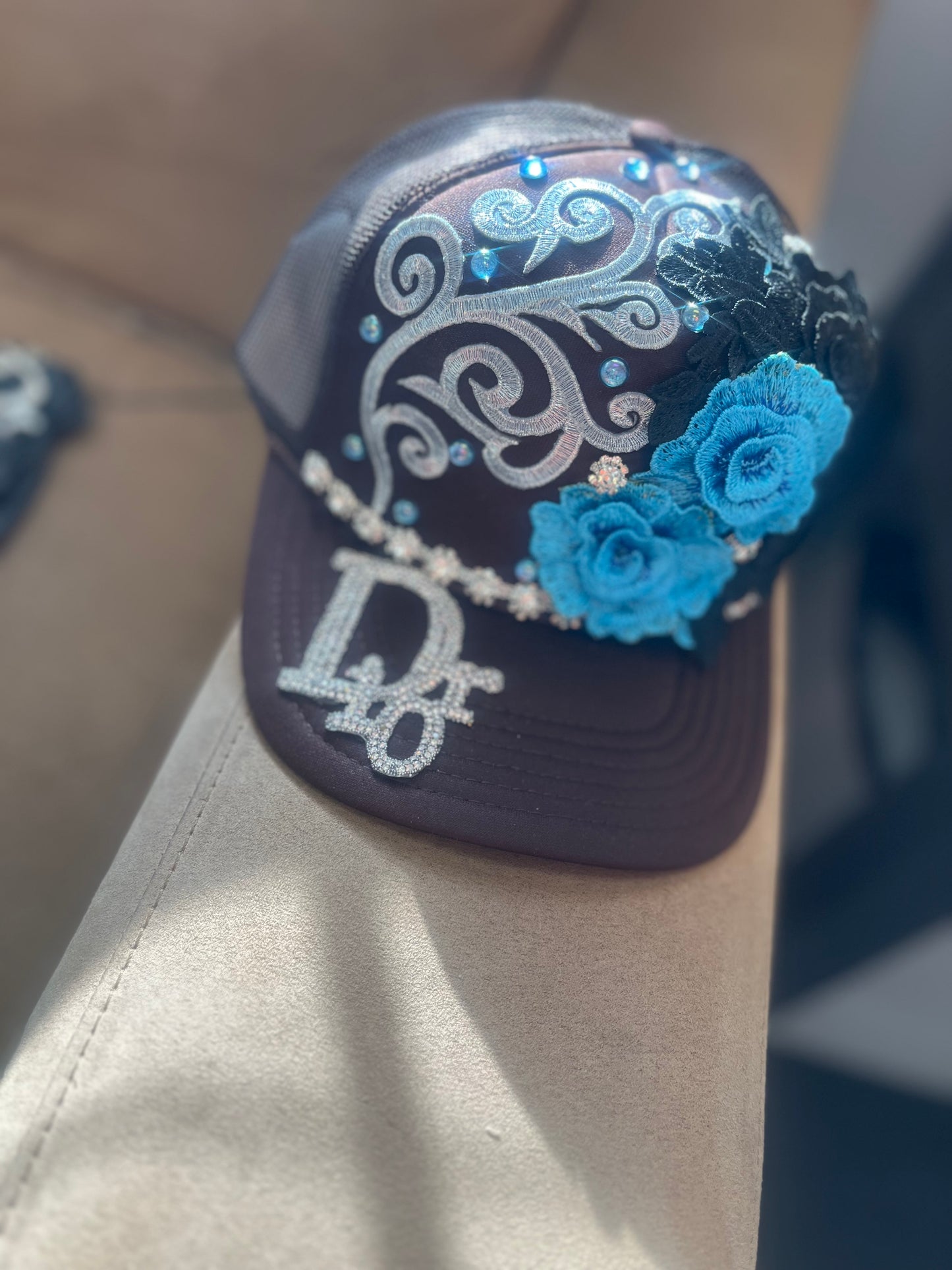 Diamonds and Florals trucker hats
