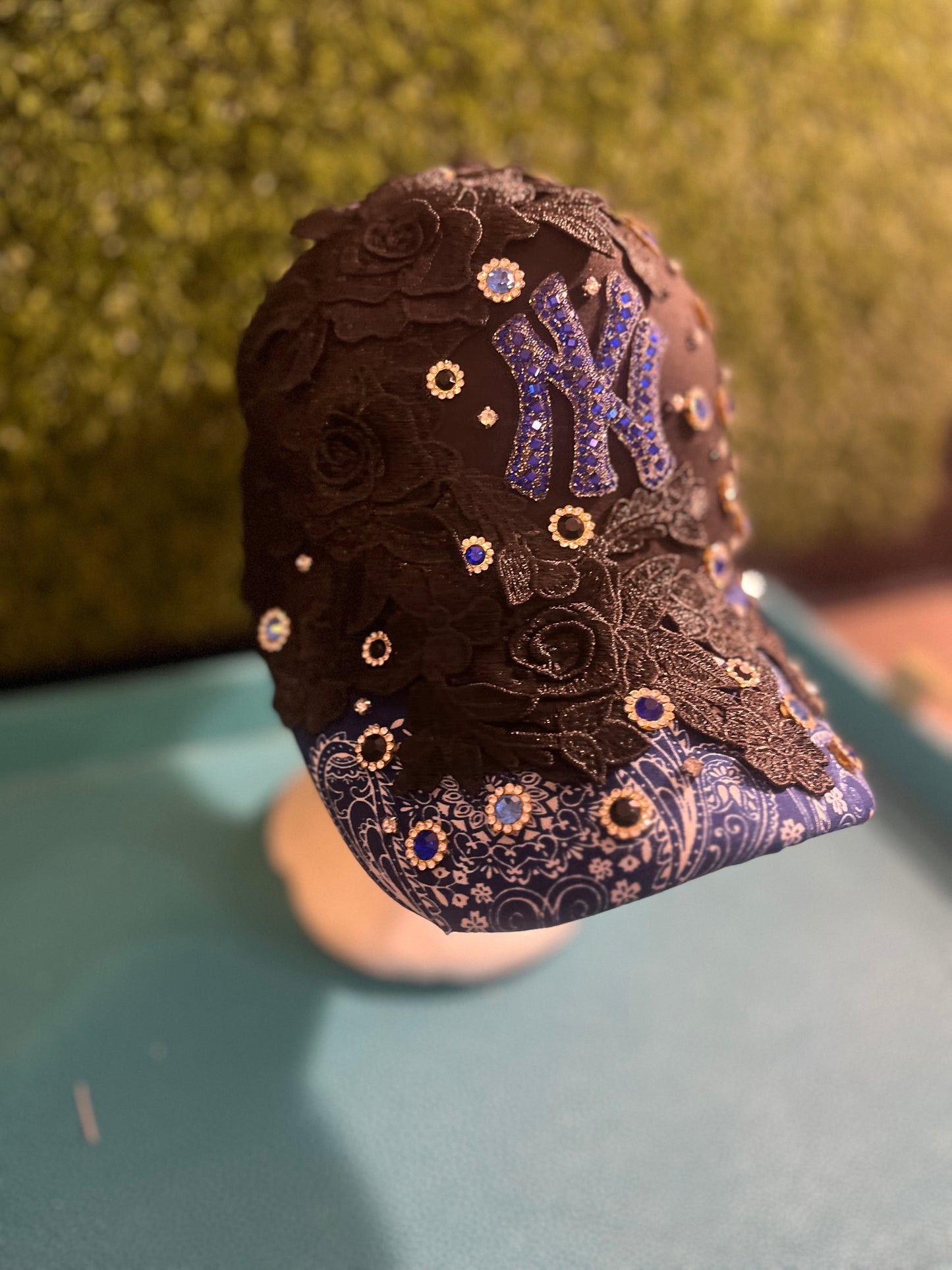 Diamonds and Florals trucker hats