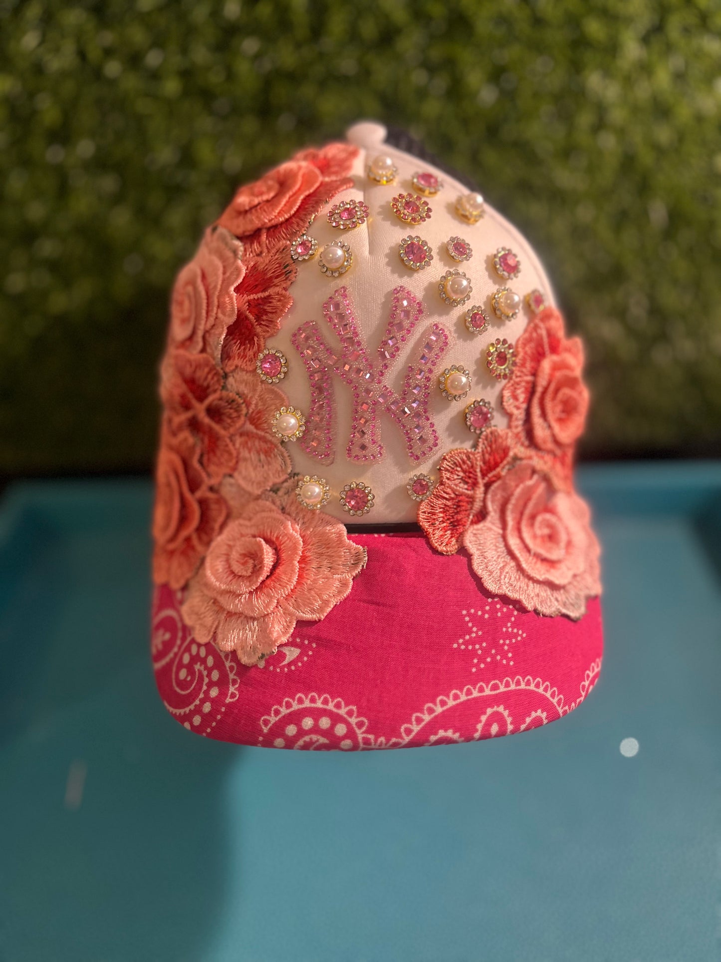 Bougie trucker hats