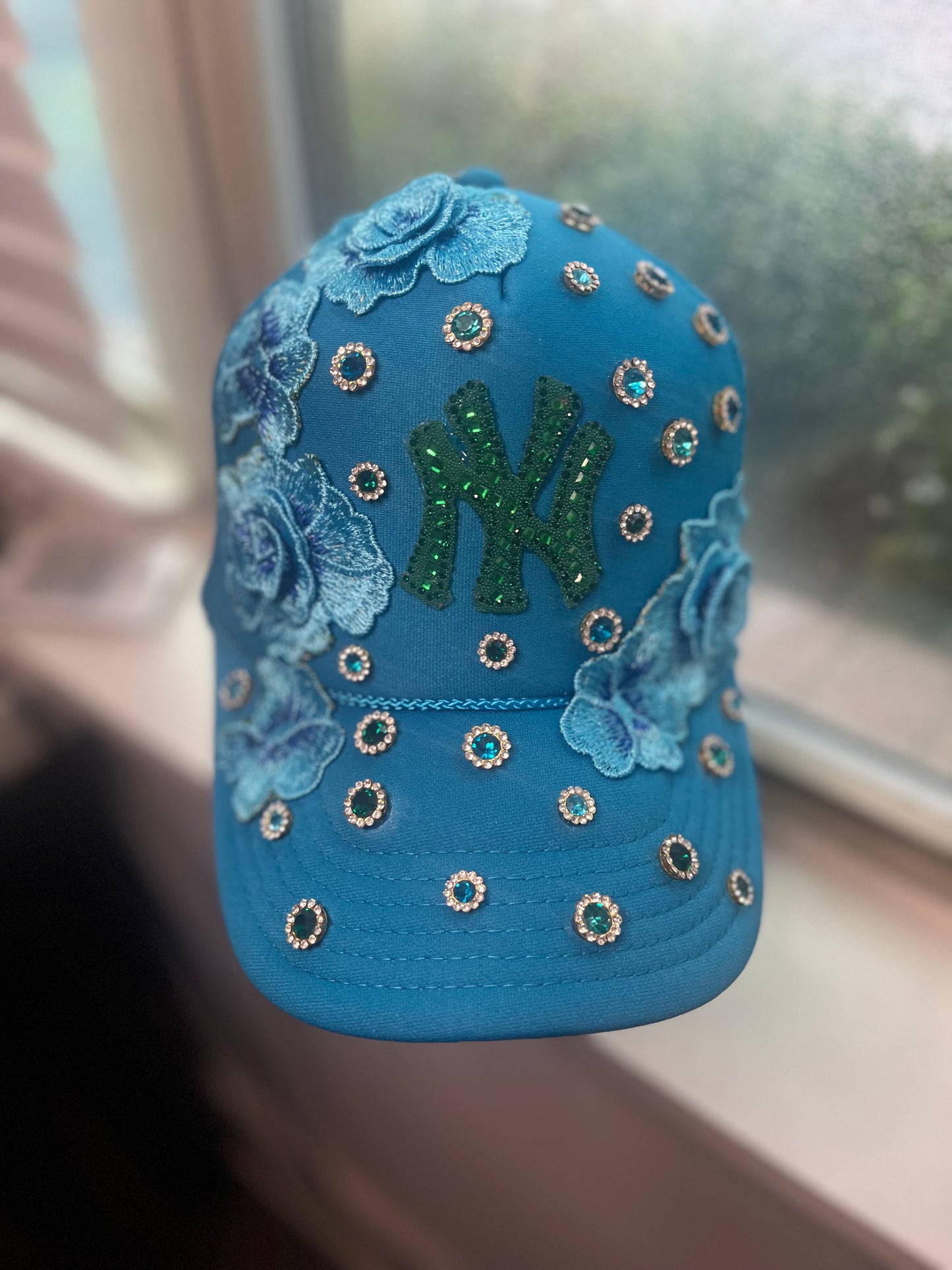 Diamonds and Florals trucker hats