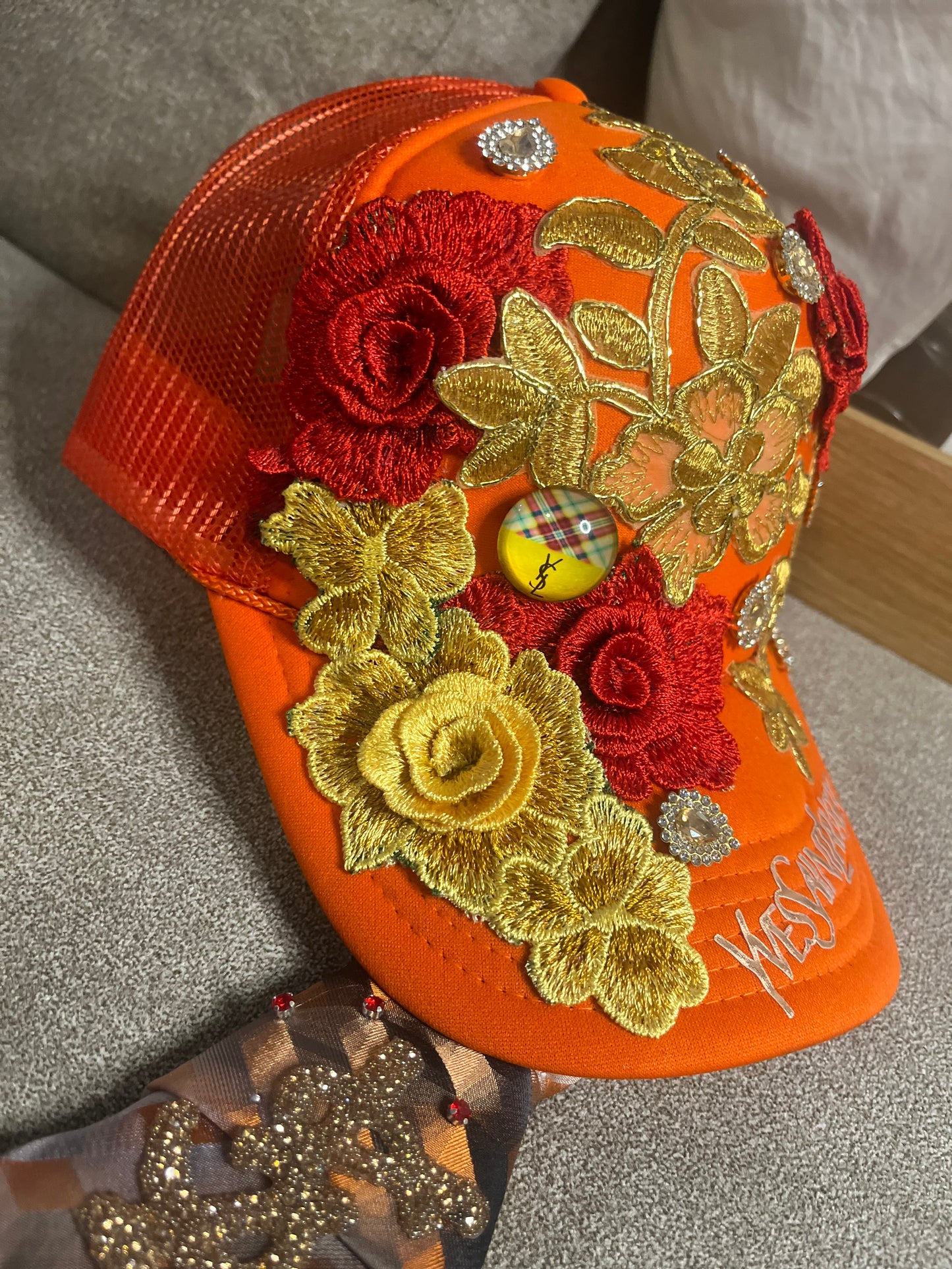 Diamonds and Florals trucker hats