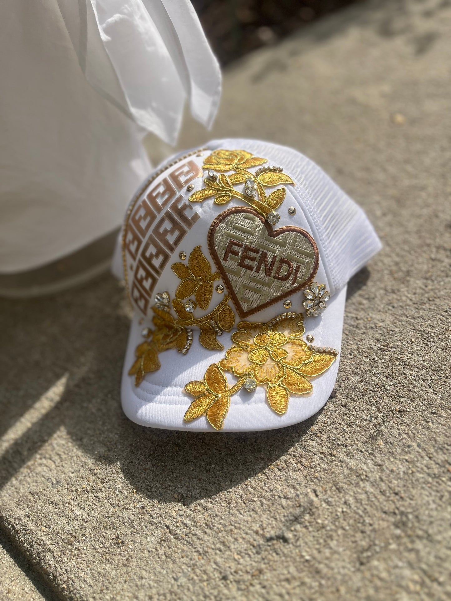 Bougie trucker hats