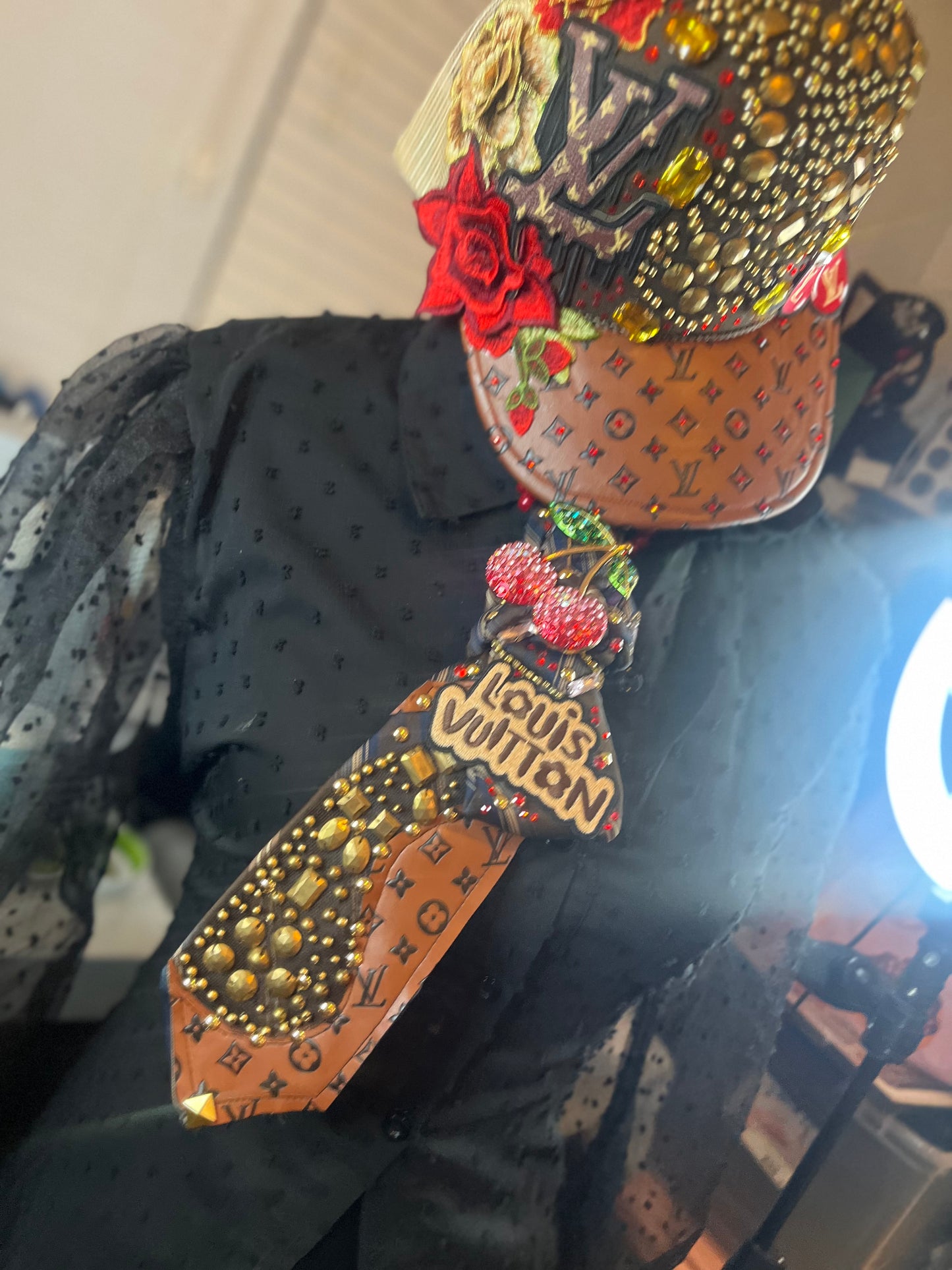 Bougie trucker hat & Upcycled necktie sets