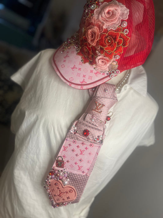 Bougie trucker hat & Upcycled necktie sets